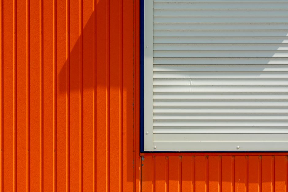 Rolluiken in trendy kleuren en materialen.